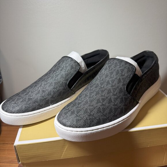Women's Michael Kors Keaton Slip On, Size 8, NIB - Picture 1 of 6